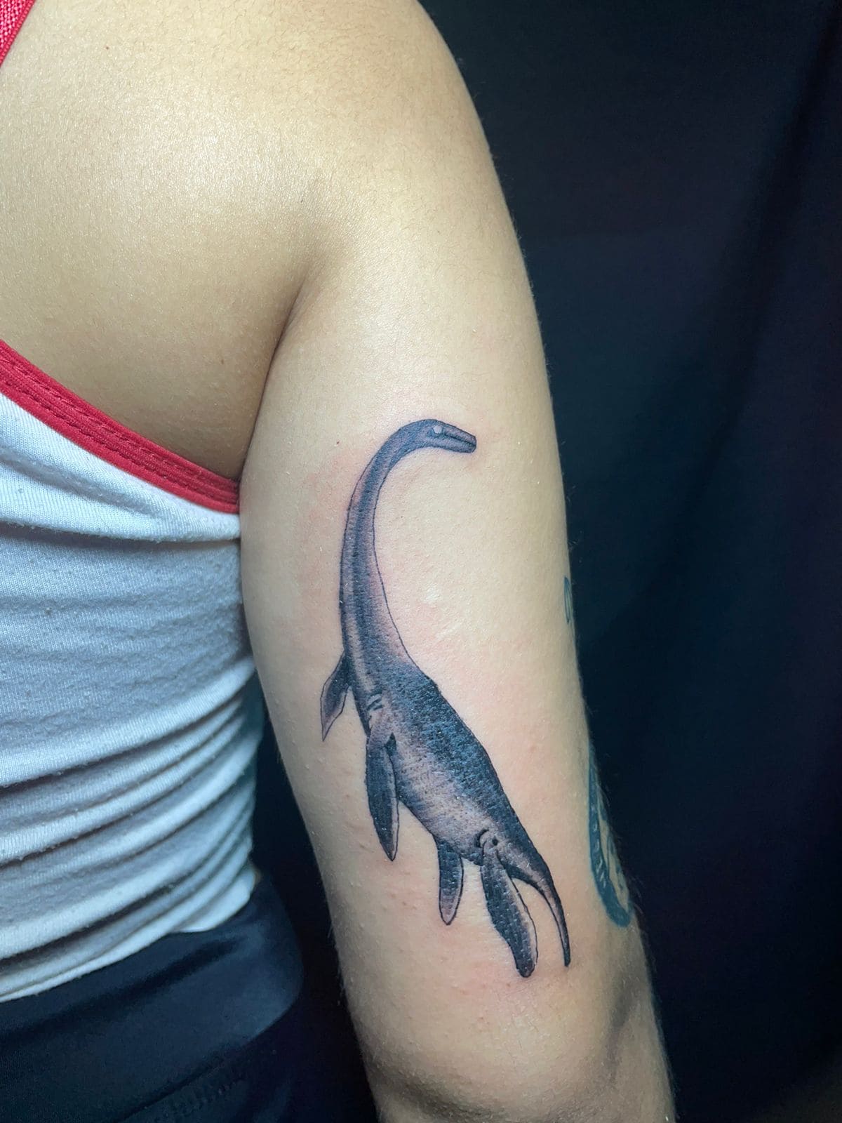 Tatuaje de Dinosaurio con puntillismo